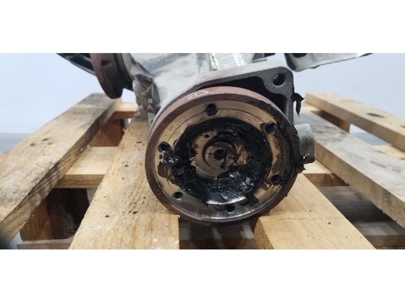 Recambio de diferencial trasero para audi a4 avant (b8) quattro referencia OEM IAM 0BC500044 0AR525083C 