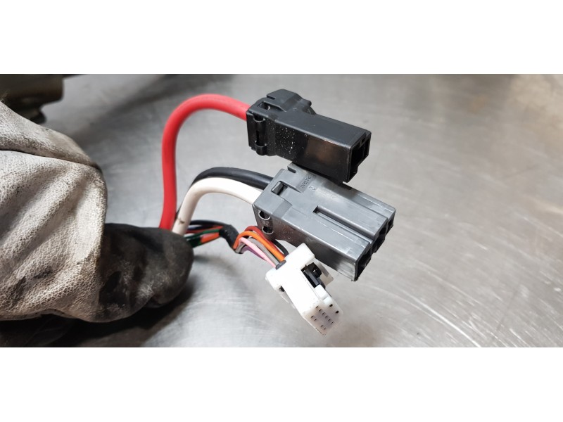 Recambio de columna direccion para mitsubishi outlander (gf0) motion 4wd referencia OEM IAM 4401A254  