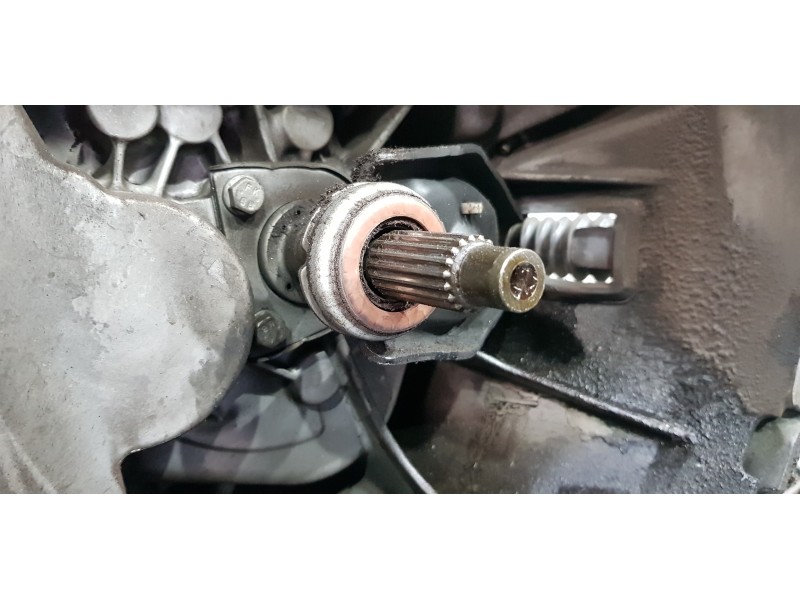 Recambio de caja cambios para citroen c-elysée shine referencia OEM IAM 20V246   Recambio de caja cambios para citroen c-elysée shine referencia OEM IAM 20V246