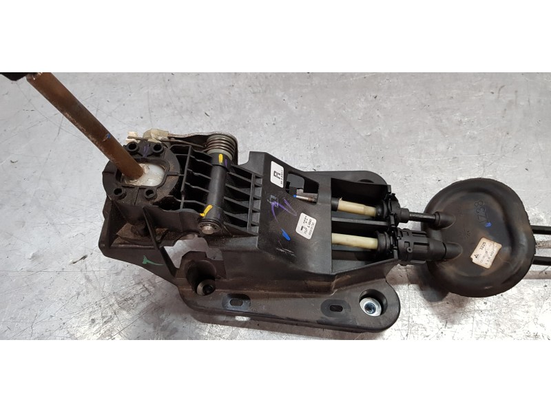 Recambio de varillaje cambio para peugeot 208 (p2) active referencia OEM IAM 9808161780  