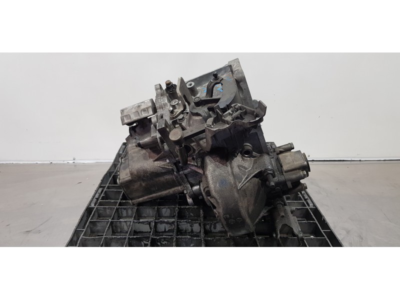 Recambio de caja cambios para citroen c-elysée shine referencia OEM IAM 20V246   Recambio de caja cambios para citroen c-elysée shine referencia OEM IAM 20V246