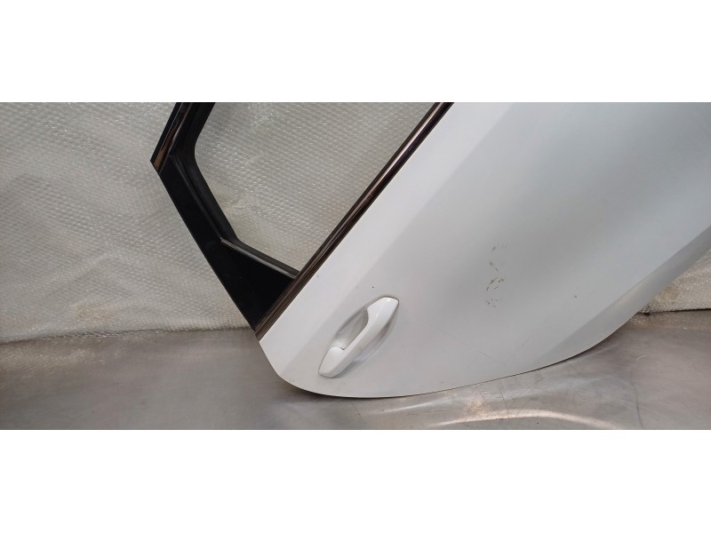 Recambio de puerta trasera derecha para kia ceed sportswagon tech referencia OEM IAM 77004J7200  
