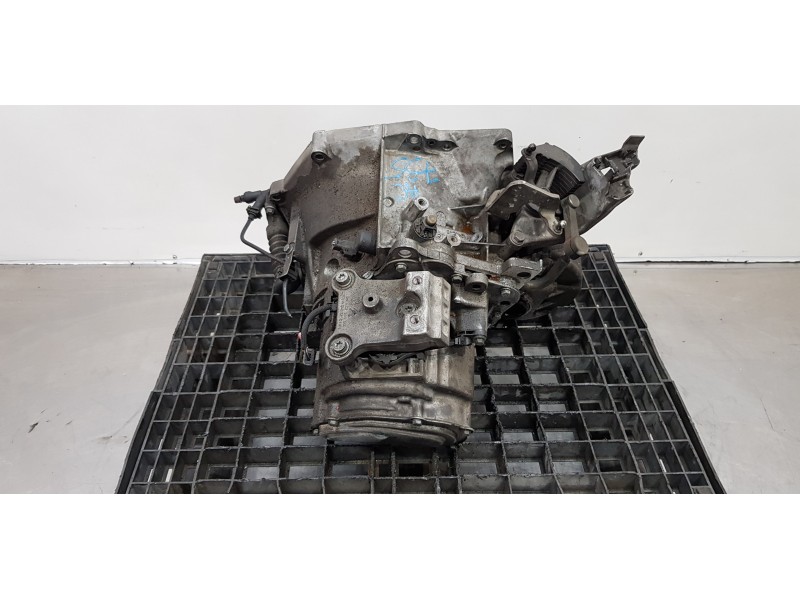 Recambio de caja cambios para citroen c-elysée shine referencia OEM IAM 20V246   Recambio de caja cambios para citroen c-elysée shine referencia OEM IAM 20V246