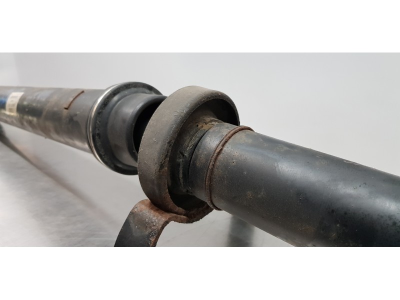 Recambio de transmision central para audi a4 avant (b8) quattro referencia OEM IAM 8K0521101G  