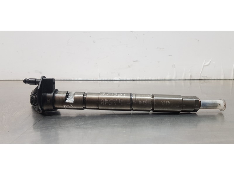 Recambio de inyector para volkswagen touareg (7l6) v6 tdi referencia OEM IAM 059130277AH  