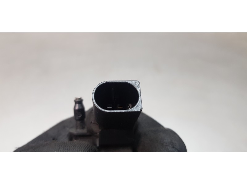 Recambio de inyector para volkswagen touareg (7l6) v6 tdi referencia OEM IAM 059130277AH  