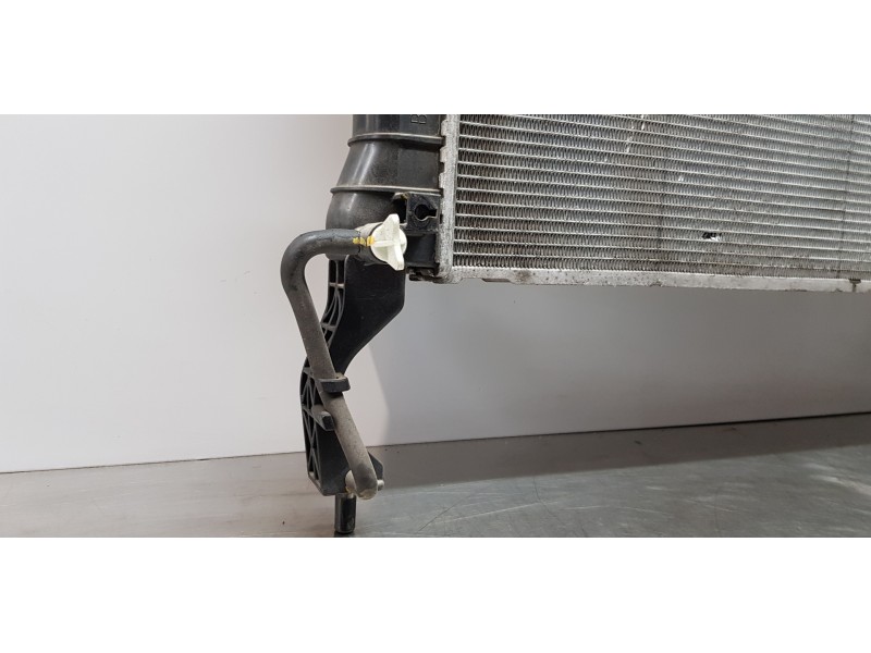 Recambio de radiador agua para kia ceed sportswagon tech referencia OEM IAM 25310M6300  