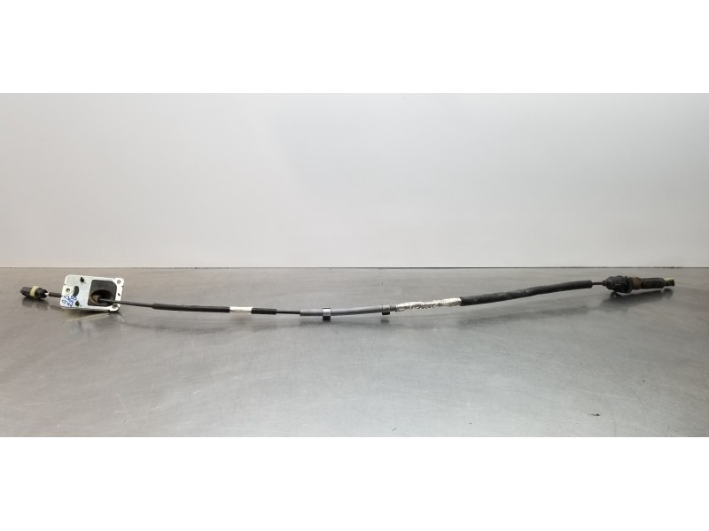 Recambio de varillaje cambio para jeep compass ii longitude 4x4 referencia OEM IAM 68260500AB 00534364030 P68260500AB