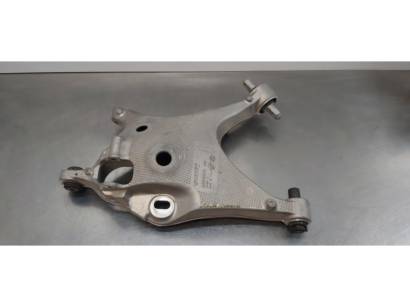 Recambio de brazo suspension inferior trasero derecho para volvo xc60 inscription awd referencia OEM IAM 32246511  