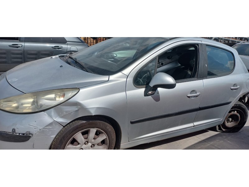peugeot 207 del año 2009