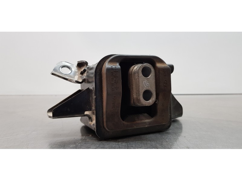 Recambio de soporte motor izquierdo para kia rio (yb) business referencia OEM IAM 21830H8250  