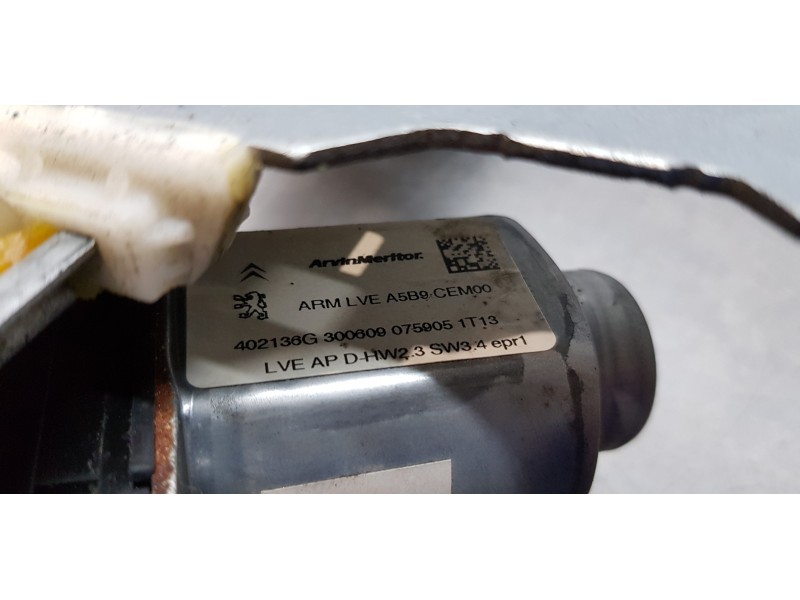 Recambio de elevalunas trasero derecho para citroen c3 picasso exclusive referencia OEM IAM 9681271880  