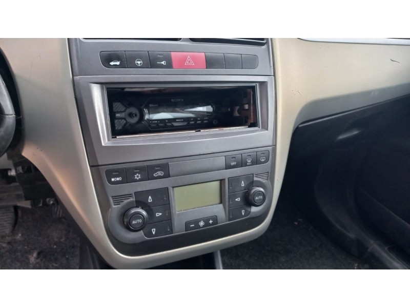 fiat grande punto (199) del año 2006