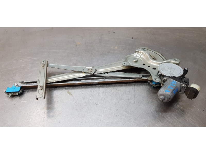 Recambio de elevalunas delantero derecho para mitsubishi outlander (gf0) motion 4wd referencia OEM IAM 5713A384  