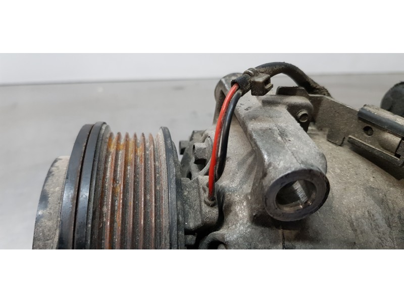 Recambio de compresor aire acondicionado para ford grand c-max (ceu) titanium referencia OEM IAM 2032811  