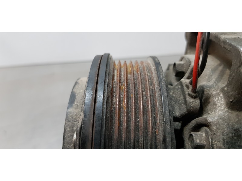 Recambio de compresor aire acondicionado para ford grand c-max (ceu) titanium referencia OEM IAM 2032811  