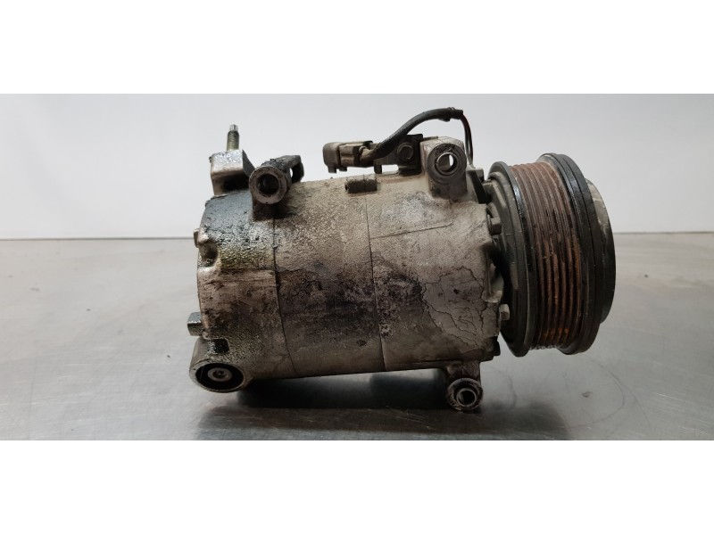 Recambio de compresor aire acondicionado para ford grand c-max (ceu) titanium referencia OEM IAM 2032811  