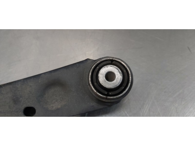 Recambio de brazo suspension superior trasero derecho para volvo xc60 inscription awd referencia OEM IAM 31360584  