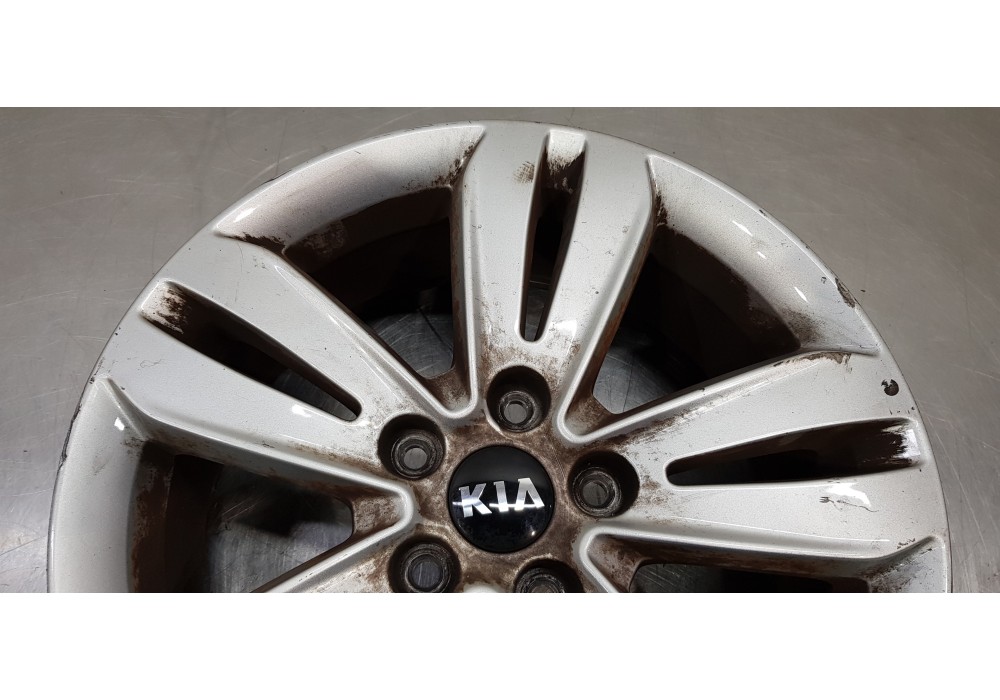 Recambio de llanta para kia sportage emotion 2wd referencia OEM IAM 52910F1200  