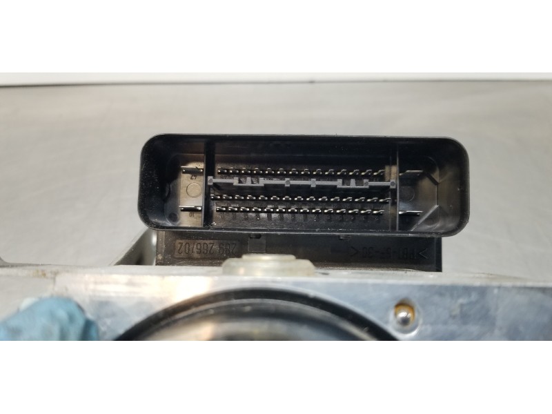 Recambio de abs para bmw serie 3 berlina (e90) 318i referencia OEM IAM 34516772213 10020602504  Recambio de abs para bmw serie 3 berlina (e90) 318i referencia OEM IAM 34516772213 10020602504