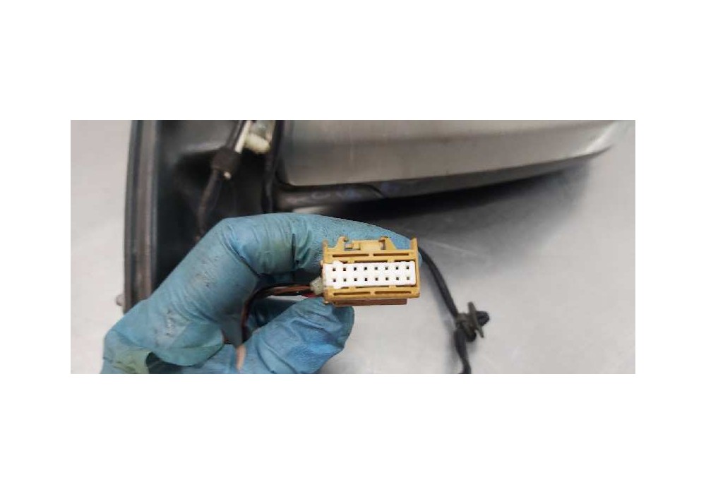 Recambio de retrovisor izquierdo para audi a4 avant (8e) 2.0 tdi (dpf) (125kw) referencia OEM IAM 8E1858531AA  