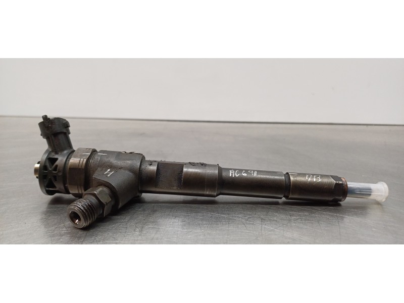 Recambio de inyector para dacia logan ii ambiance referencia OEM IAM H8201108033 0445110485  Recambio de inyector para dacia logan ii ambiance referencia OEM IAM H8201108033 0445110485