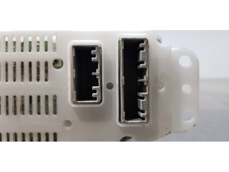 Recambio de mando climatizador para mitsubishi outlander (gf0) motion 4wd referencia OEM IAM 7820A465XA  