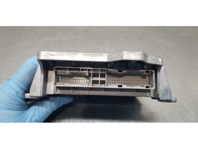 Recambio de centralita airbag para bmw serie 1 berlina (e81/e87) 118d referencia OEM IAM 65779134280   Recambio de centralita airbag para bmw serie 1 berlina (e81/e87) 118d referencia OEM IAM 65779134280