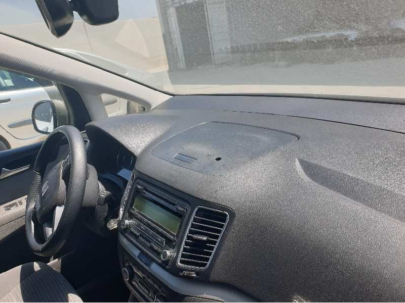 seat alhambra (710) del año 2011