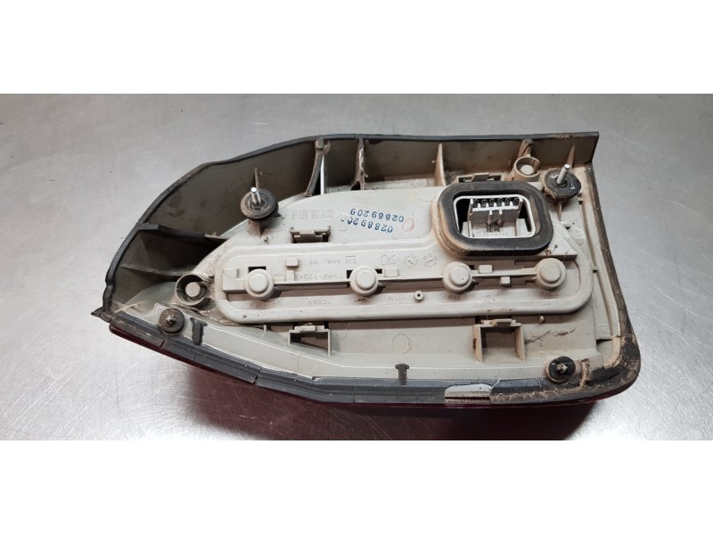 Recambio de piloto trasero derecho para opel zafira a blue line referencia OEM IAM 93175679   Recambio de piloto trasero derecho para opel zafira a blue line referencia OEM IAM 93175679