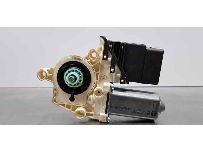 Recambio de motor elevalunas trasero derecho para volkswagen passat berlina (3c2) advance referencia OEM IAM 1K0959704F  