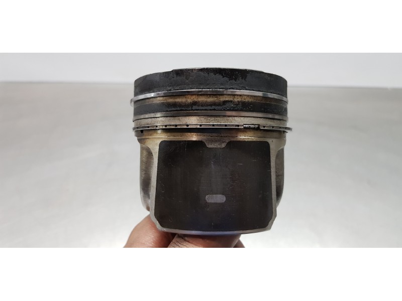 Recambio de biela para ford transit kastenwagen (ttg) 350 l2 referencia OEM IAM RFGK206205BA  