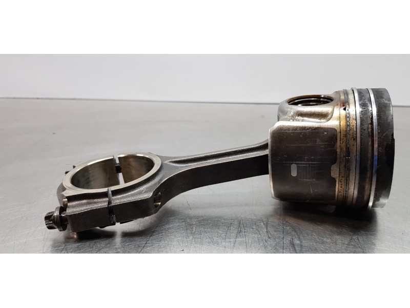 Recambio de biela para ford transit kastenwagen (ttg) 350 l2 referencia OEM IAM RFGK206205BA  