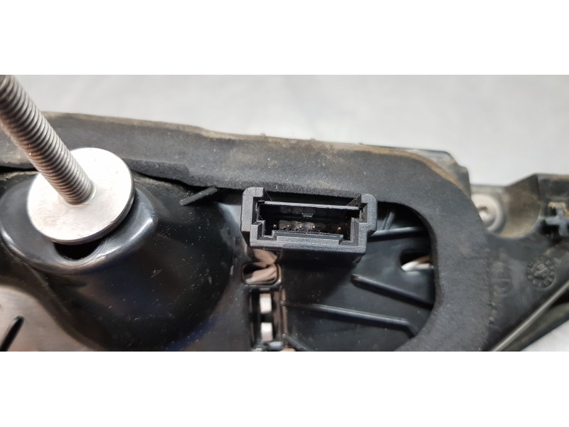 Recambio de piloto trasero derecho interior para bmw serie 1 lim. (f40) 116d referencia OEM IAM 63217450652  