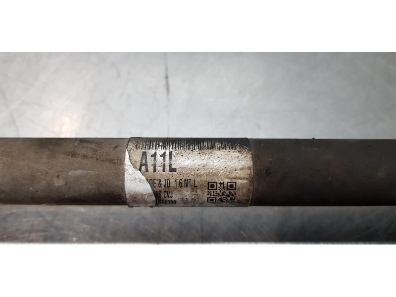 Recambio de transmision delantera izquierda para kia cee´d attract referencia OEM IAM 49500A6300  