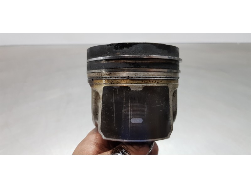 Recambio de biela para ford transit kastenwagen (ttg) 350 l2 referencia OEM IAM RFGK206205BA  