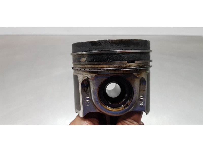 Recambio de biela para ford transit kastenwagen (ttg) 350 l2 referencia OEM IAM RFGK206205BA  