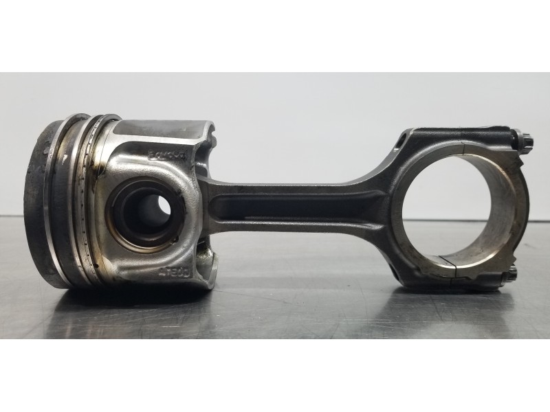 Recambio de biela para ford transit kastenwagen (ttg) 350 l2 referencia OEM IAM RFGK206205BA  