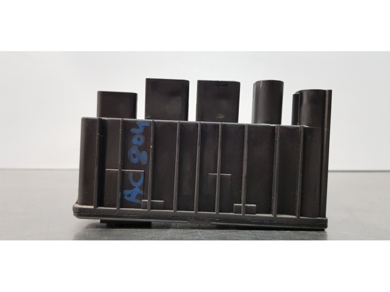 Recambio de modulo electronico para bmw serie 1 lim. (f40) 116d referencia OEM IAM 12638581253 8581253 