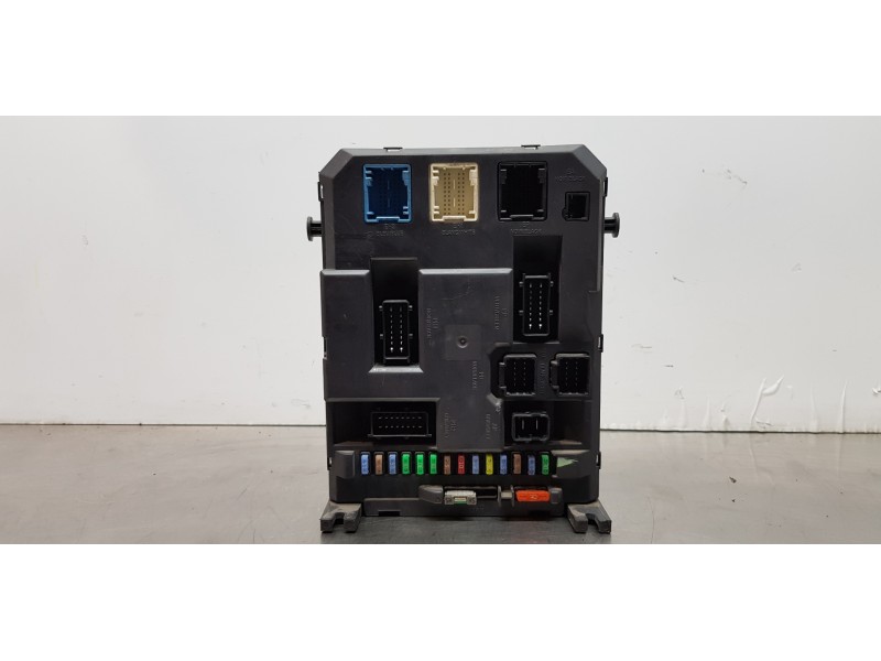 Recambio de caja reles / fusibles para peugeot 207 sport referencia OEM IAM 9664983080   Recambio de caja reles / fusibles para peugeot 207 sport referencia OEM IAM 9664983080