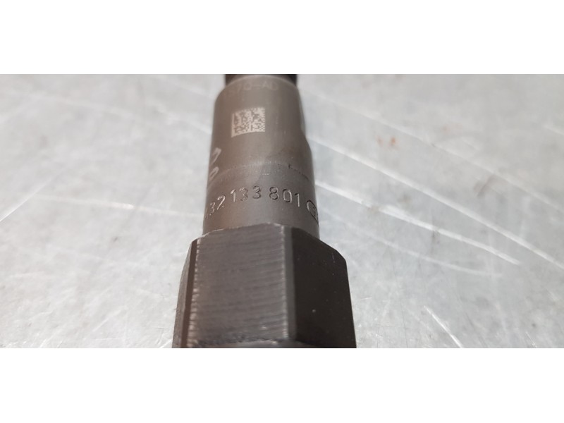 Recambio de inyector para ford mondeo berlina (ge) ghia referencia OEM IAM 0432133801   Recambio de inyector para ford mondeo berlina (ge) ghia referencia OEM IAM 0432133801