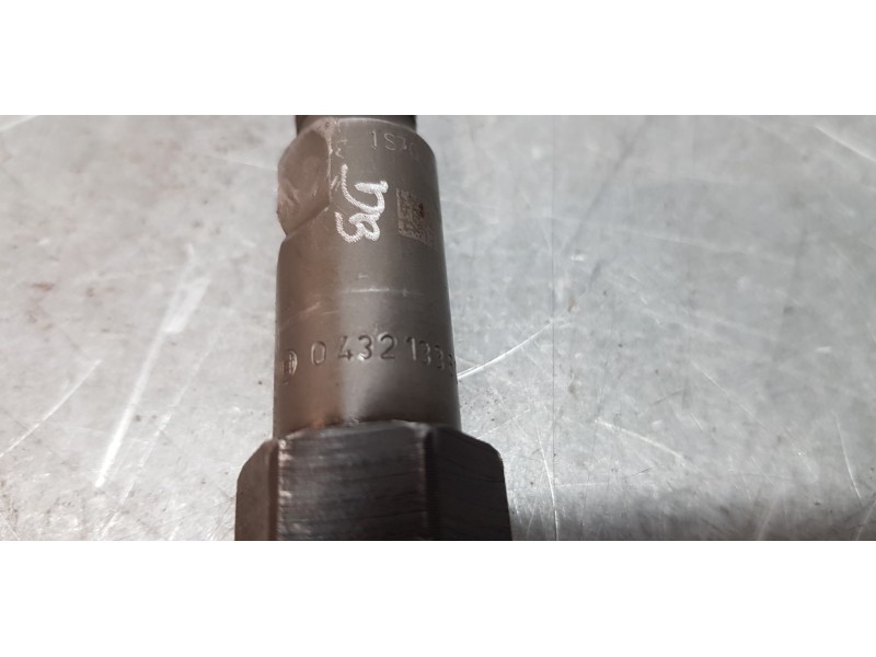 Recambio de inyector para ford mondeo berlina (ge) ghia referencia OEM IAM 0432133801   Recambio de inyector para ford mondeo berlina (ge) ghia referencia OEM IAM 0432133801