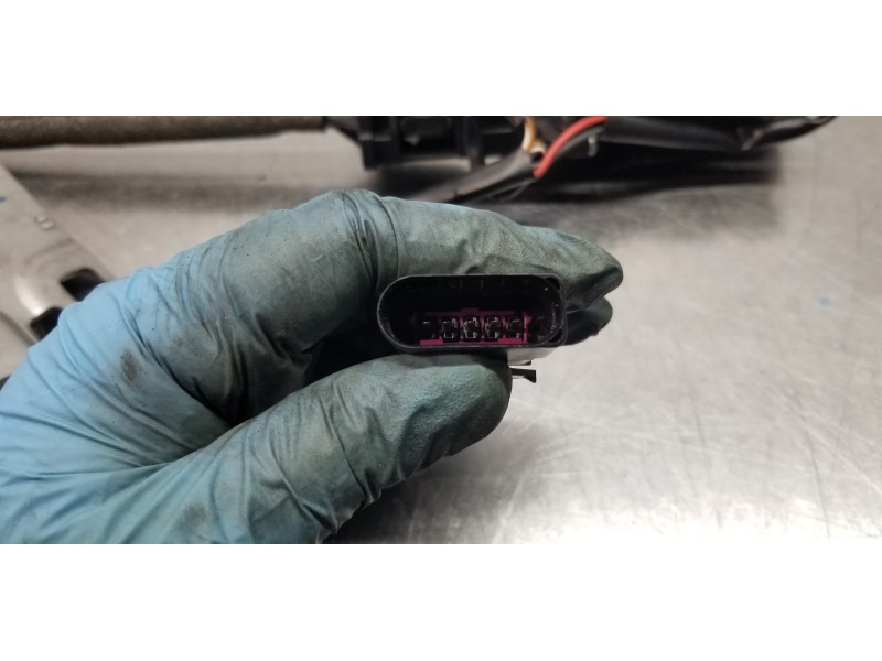 Recambio de cerradura maletero / porton para audi a8 (4e2) 4.2 quattro referencia OEM IAM 4E0827383C 4E0827383C 