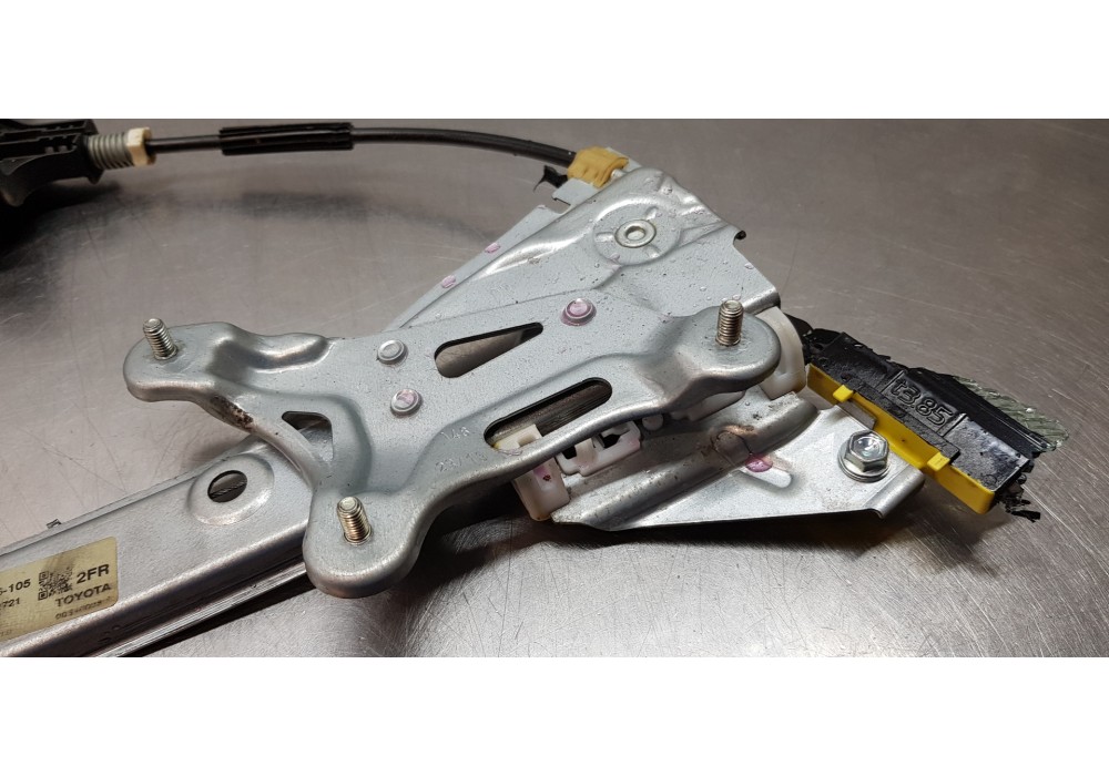 Recambio de elevalunas delantero derecho para toyota corolla (e21) hybrid active referencia OEM IAM 6981002721 8570102090 