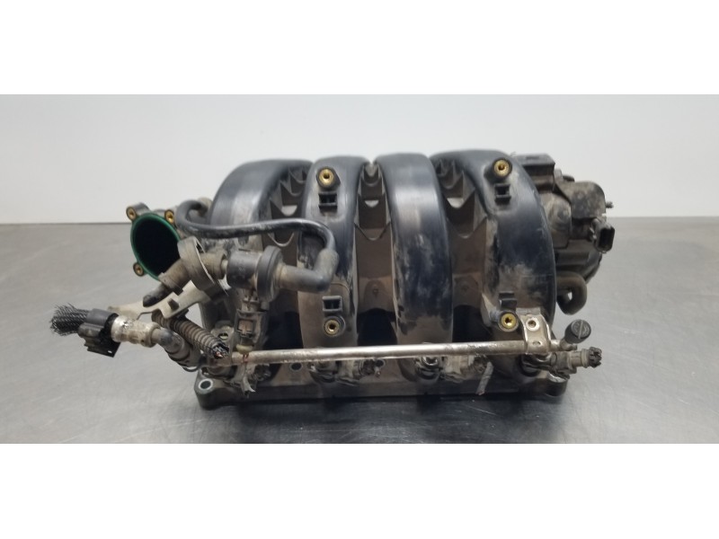 Recambio de colector admision para opel astra h berlina cosmo referencia OEM IAM 55353313  