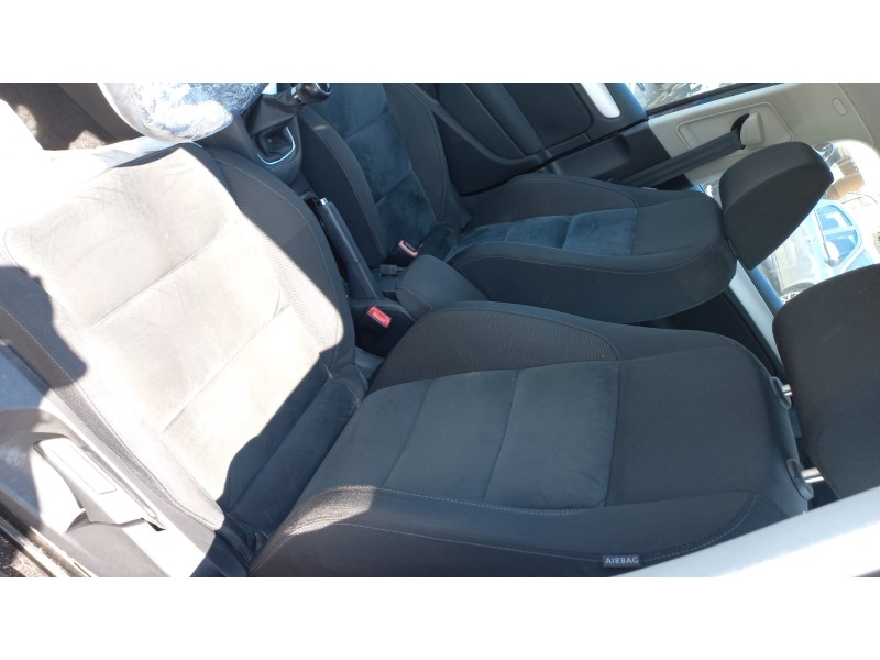 volkswagen golf vi (5k1) del año 2009