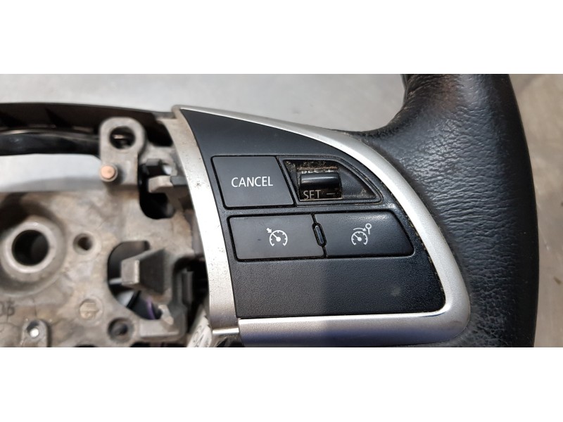 Recambio de volante para mitsubishi outlander (gf0) motion 4wd referencia OEM IAM 4400A630XA  