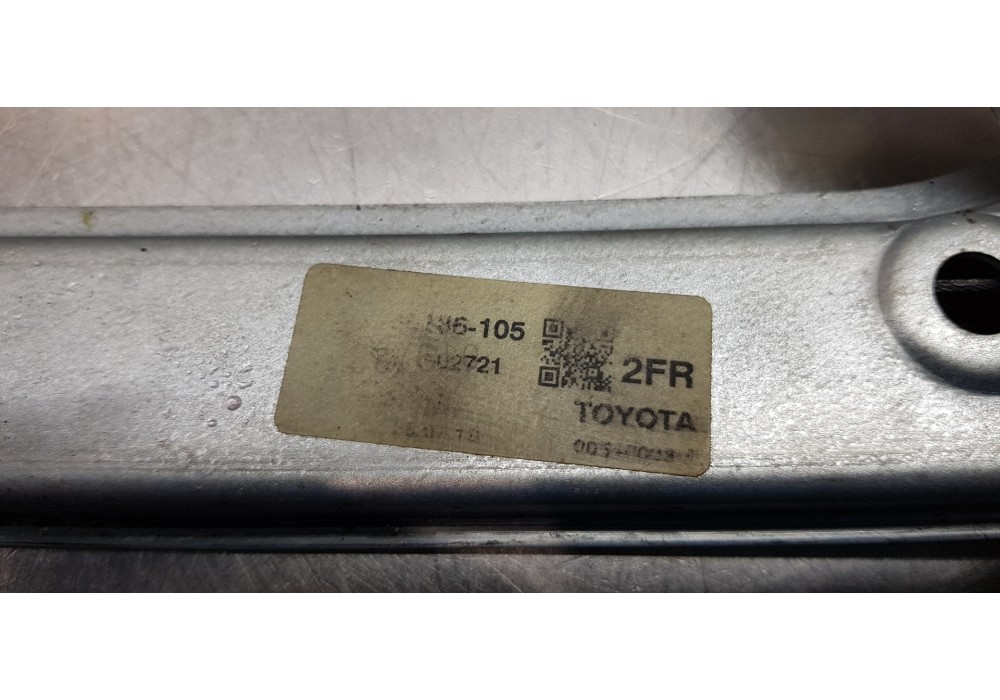 Recambio de elevalunas delantero derecho para toyota corolla (e21) hybrid active referencia OEM IAM 6981002721 8570102090 
