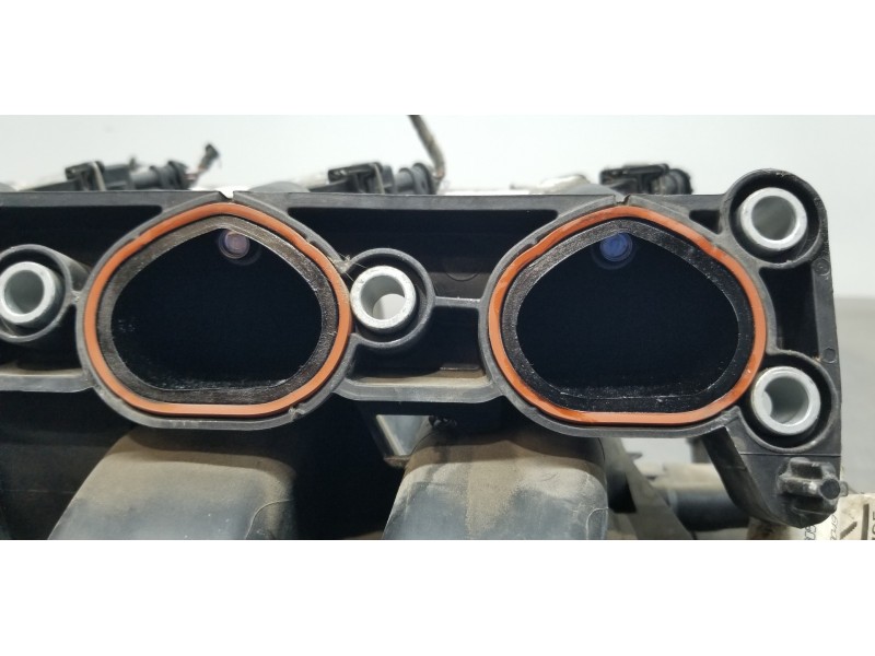 Recambio de colector admision para opel astra h berlina cosmo referencia OEM IAM 55353313  