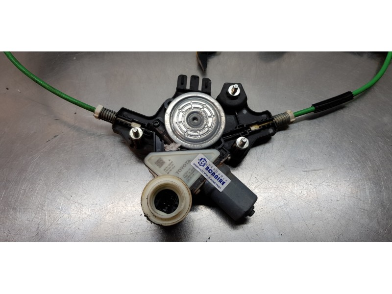 Recambio de elevalunas delantero izquierdo para toyota corolla (e21) hybrid active referencia OEM IAM 6982002741 8570102090 